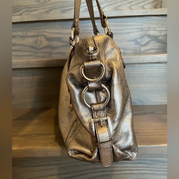 Michael Kors Metallic Purse - Picture 7 of 17
